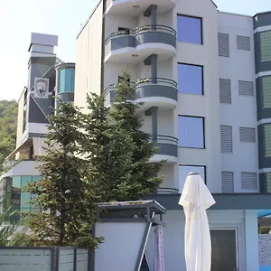  Hotel Luander Albania